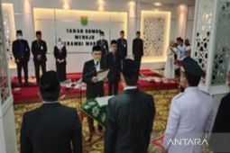 Bupati Tanah Bumbu lantik 21 pengawas dan administrator