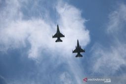 Pesawat tempur F-16 milik AS jatuh di Jerman barat, pilot cedera