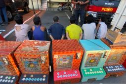Polrestabes Medan gerebek sarang narkoba dan judi