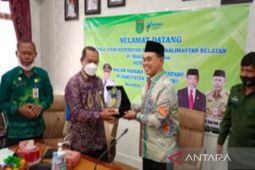 Bupati Tanah Bumbu terima kunjungan Dinkes Kalsel