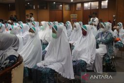 Dua jemaah Penajam "ditanazulkan" ke Tanah Air karena kesehatan