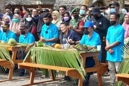 Menparekraf terkesan keindahan Pantai Lapasi di Halbar, Sandiaga: kita akan promosikan