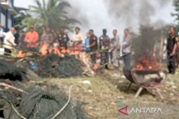 KKP musnahkan seratusan alat tangkap ikan ilegal