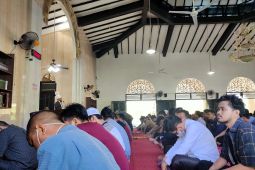 Khatib ajak kaum Muslim bersikap positif dan jangan radikal
