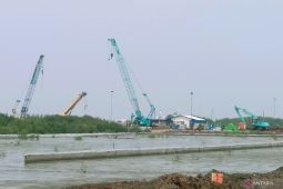 Masalah ketenagakerjaan di proyek PLTGU diharapkan segera diselesaikan