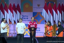 Jokowi geleng kepala ada alumni Kartu Prakerja minta motor