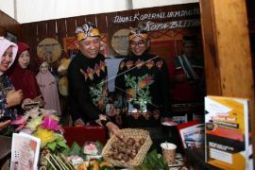 Pemkot gelar bazar "Blitar Djadoel"