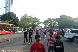 Dibuka kembali HBKB, warga Lebak padati Alun-Alun Multatuli