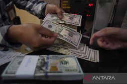 Kurs rupiah jelang akhir pekan melemah