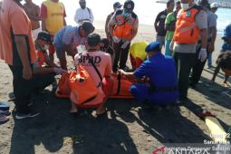 BPBD dan Polairud temukan jasad korban tenggelam di Pantai Padanggalak
