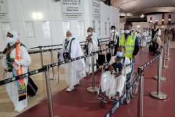 Sebanyak 4.419 jamaah calon haji gelombang kedua tiba di Jeddah