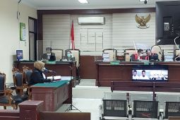 Dua terdakwa korupsi rehabilitasi pasar Jember dituntut 7 tahun 6 bulan penjara