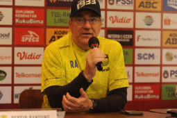 Pelatih Persib istirahatkan pemain setelah lolos perempat final Piala Presiden