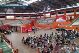 Penerima vaksin COVID-19 dosis penguat mencapai 49.543.811 orang