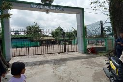 Disterilkan untuk pemberangkatan calon haji, Masjid Al Mabrur tak gelar Shalat Jum'at untuk umum