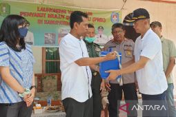 Peluncuran vaksinasi PMK tahap pertama pada hewan ternak di Kalbar