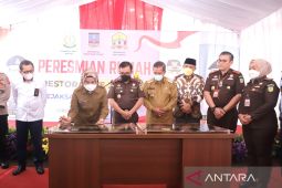 Bupati Serang dan Kajati resmikan Rumah Restorative Justice di Ciruas