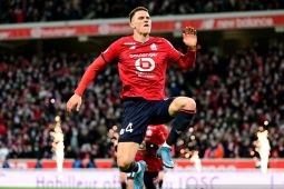 Newcastle rampungkan transfer Sven Botman, West Ham permanenkan Alphonse Areola