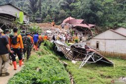 Pemkab Bogor butuh dana Rp4,2 miliar tangani korban longsor dan banjir bandang