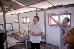 Wali Kota Medan: 12 rumah dibedah di pesisir Belawan  harus layak huni