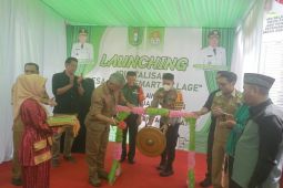 Bupati Ketapang apresiasi Program Digitalisasi Desa Sungai Awan Kiri