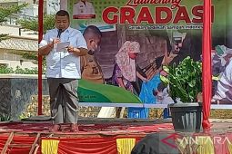 Pemkab Tapsel launching gerakan sedekah sampah Indonesia