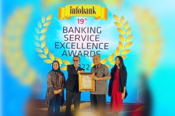 Bank Kalsel raih penghargaan di ajang infobank award 2022
