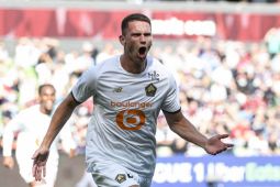 Newcastle kontrak Sven Botman dari Lille