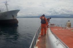 Basarnas cari KM Cendrawasih mati mesin di perairan Halmahera Selatan,