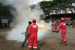 Tim Satpol PP Sorong dapat pelatihan pemadaman kebakaran