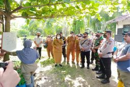 Kapolres Tebing Tinggi dan Kadis Ketapang kunjungi peternak sapi