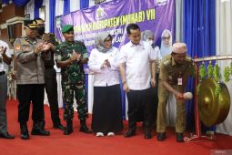 Bupati minta Kadin Tanah Laut bina UMKM