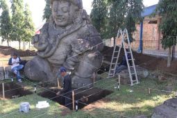 Arkeolog temukan peninggalan abad 12 di situs Dwarapala