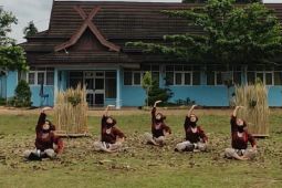 Lima mahasiswi PGSD Unja raih juara lomba tari kreasi
