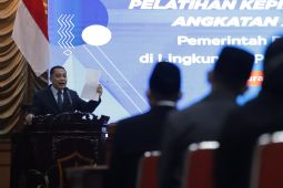 Eri Cahyadi tindak tegas jajaran Pemkot Surabaya jika ikut-ikutan berpolitik