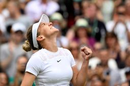 Simona Halep melangkah ke semifinal Wimbledon 2022