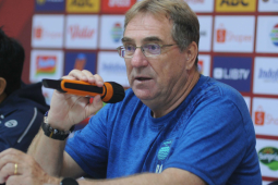 Persib ajukan keberatan 17 kali main di atas jam 20.00 WIB