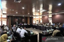 Plt.Ketua DPRD Babel, Adet Mastur Ambil Kebijakan Bentuk Panja