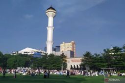 Alun-alun Bandung disiapkan antisipasi jamaah Shalat Id membludak