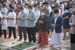 Penjabat Gubernur Gorontalo shalat Idul Adha di Lapangan Taruna Remaja