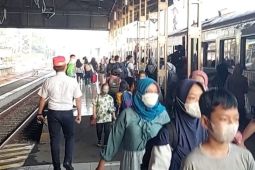 Mulai 17 Juli, penumpang KA jarak jauh belum booster wajib tes antigen
