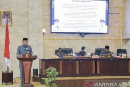 Gubernur Kalsel dukung tiga Raperda inisiatif Dewan