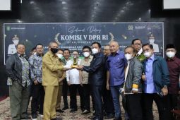 Komisi V DPR percepat agenda pembangunan Kalbar