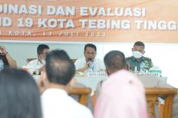 Ketua DPRD Tebing Tinggi Ingatkan agar lebih waspada ambil langkah antisipasi COVID-19