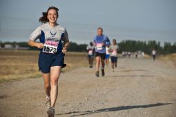 Perhatikan pemenuhan gizi sebelum  marathon