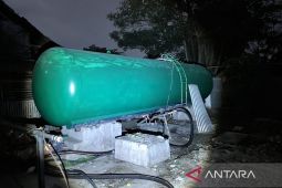 Polda Jawa Barat gagalkan penyeludupan 20 ton gas ke tabung nonsubsidi