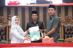 DPRD Tanah Bumbu sampaikan dua Raperda inisiatif