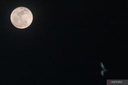 Fenomena Bulan Purnama Rusa Super