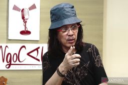 Salam satu jari dari gitaris Mr D (Bagian 2 - Habis)