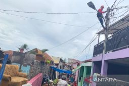 Ratusan gardu listrik terdampak banjir di Garut